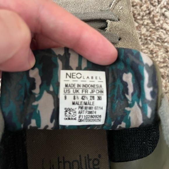 Adidas green suede sneakers, VGUC. - Picture 8 of 16